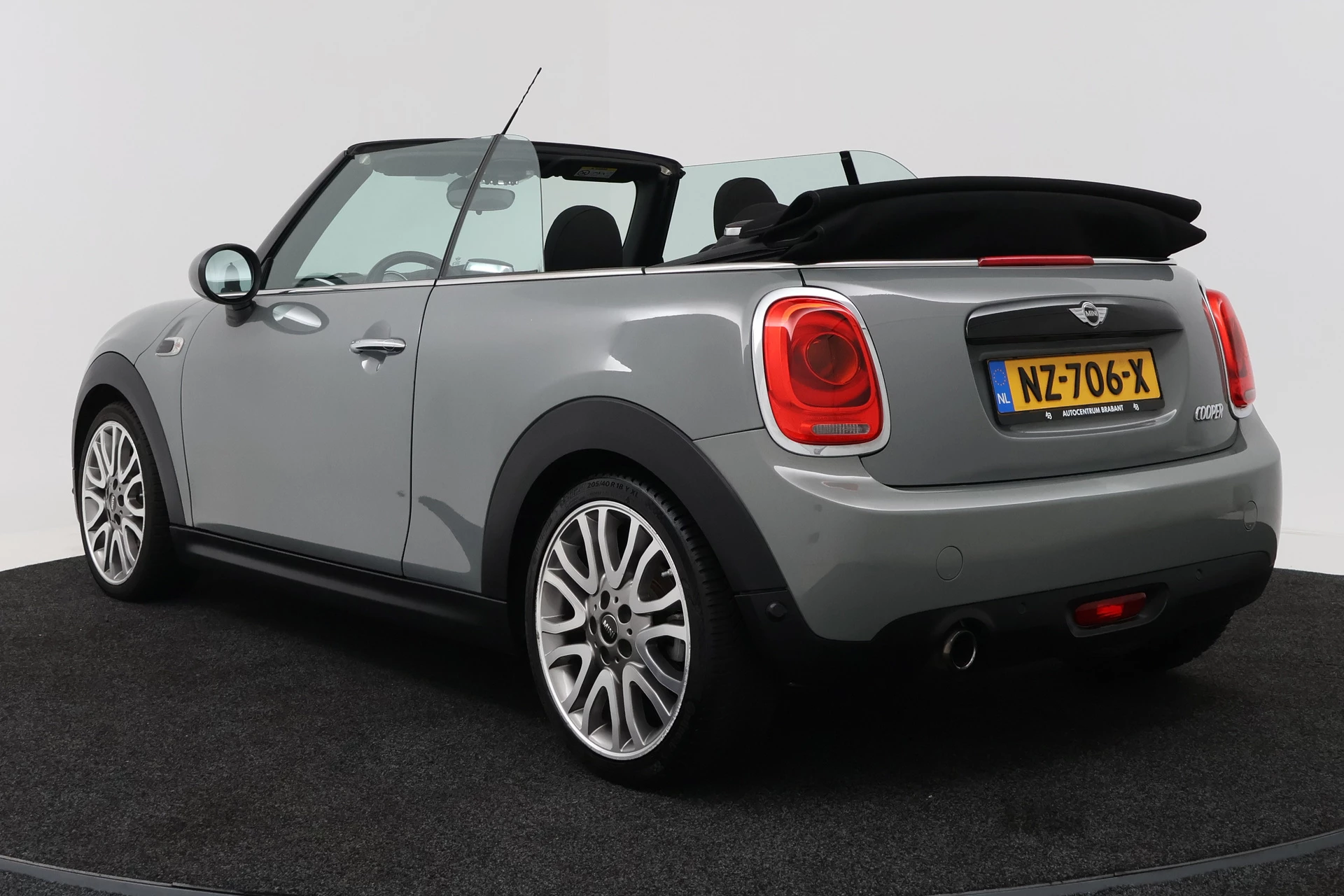 Hoofdafbeelding MINI Cooper Cabrio