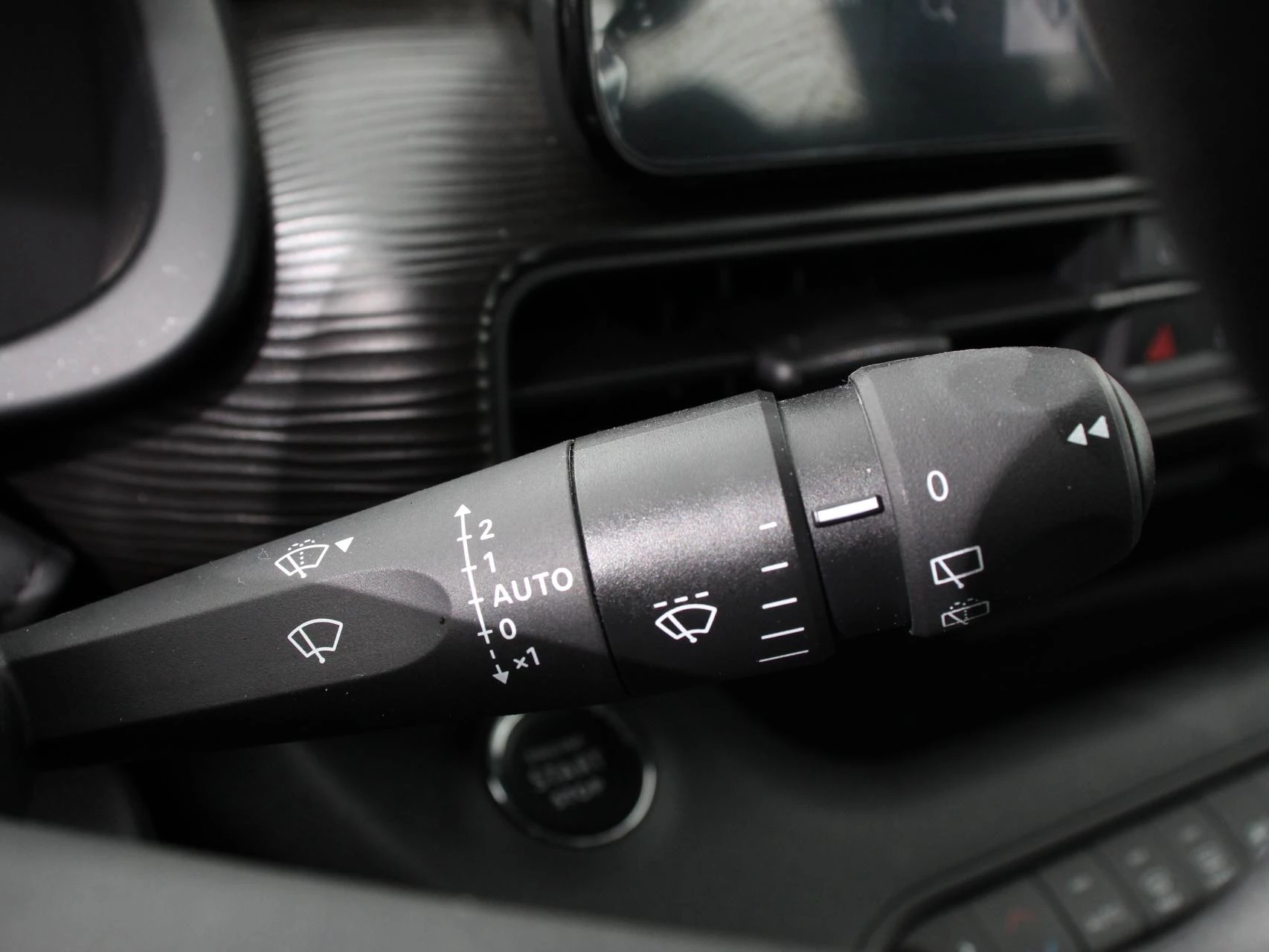 Hoofdafbeelding Jeep Avenger