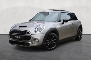 Hoofdafbeelding MINI Cooper S MINI Cooper S 2.0 Chili| Carplay | H&K | HUD| PANODAK |LED |