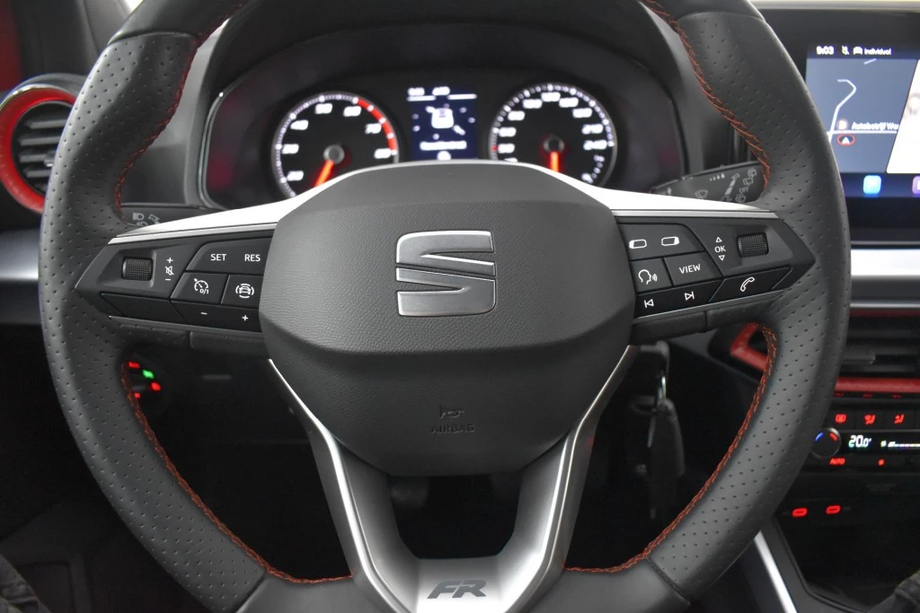 Hoofdafbeelding SEAT Arona