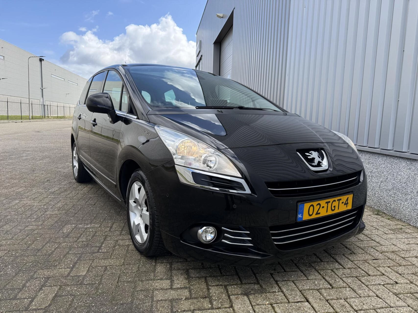Hoofdafbeelding Peugeot 5008