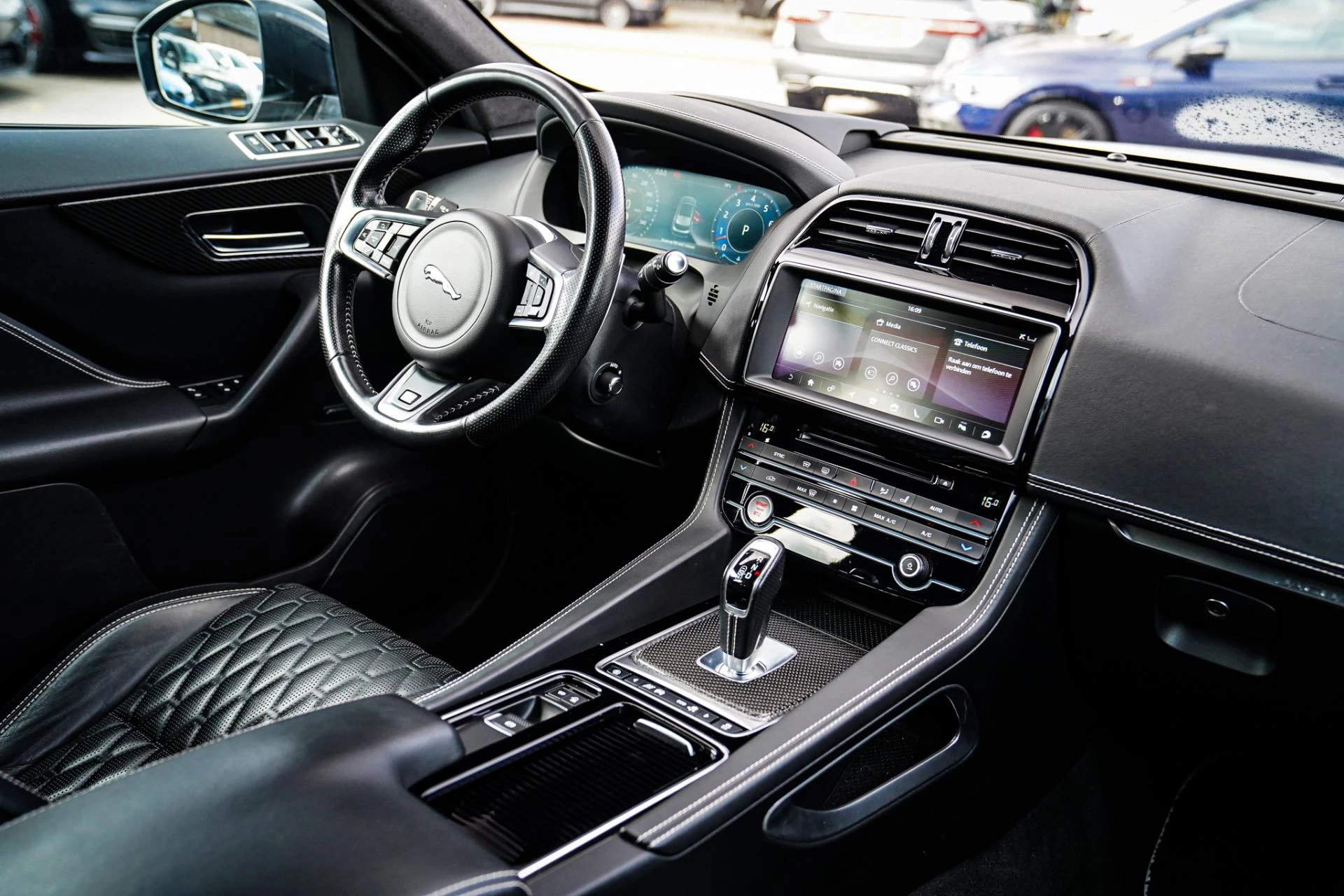 Hoofdafbeelding Jaguar F-PACE