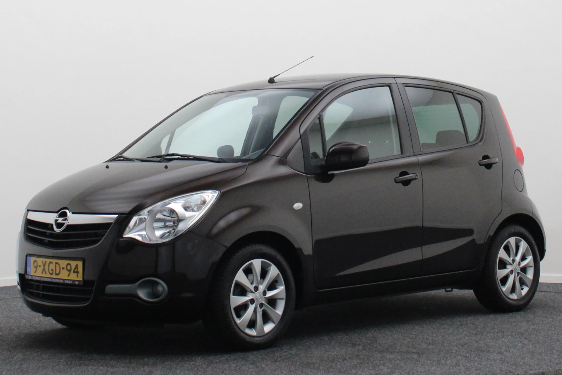 Hoofdafbeelding Opel Agila