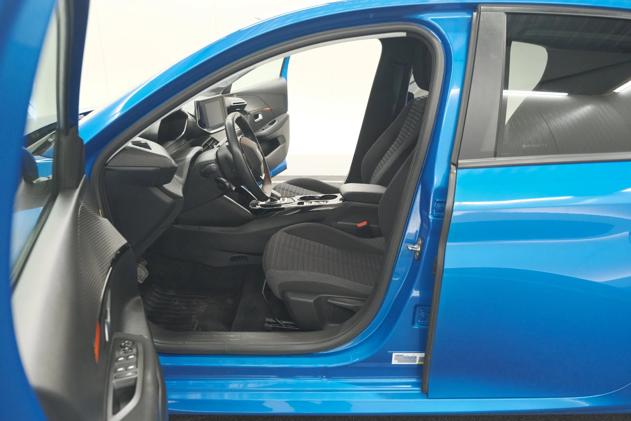 Hoofdafbeelding Peugeot e-208