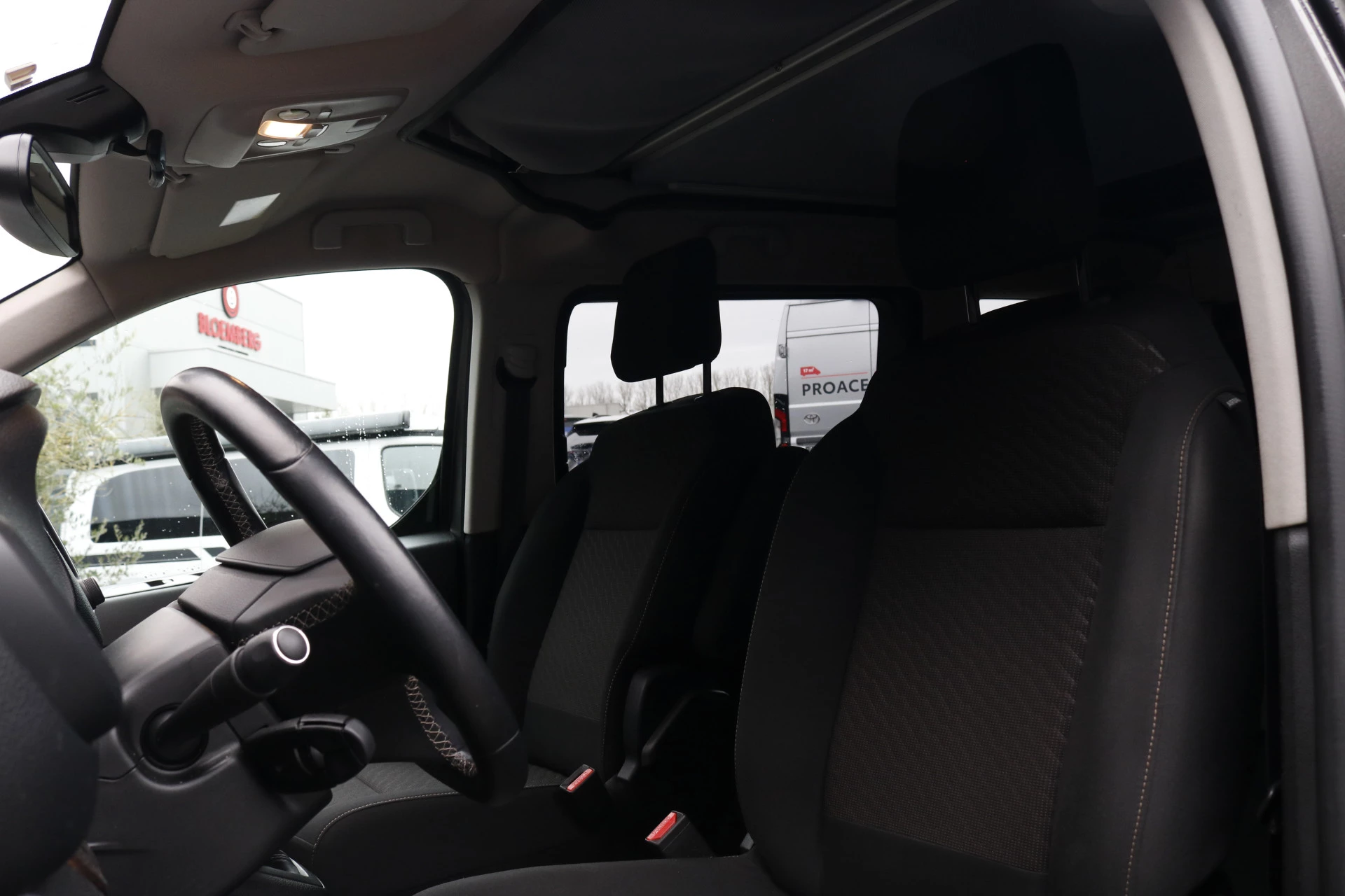 Hoofdafbeelding Dethleffs CROSSCAMP TY 002 Buscamper