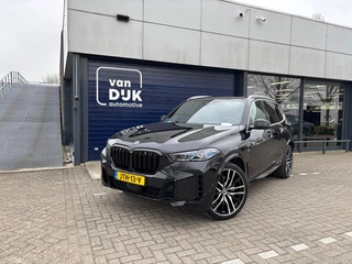 BMW X5 xDrive50e M-Sport PANORAMADAK HARMAN KARDON 360 CAMERA 22 INCH VELGEN LUCHTVERING