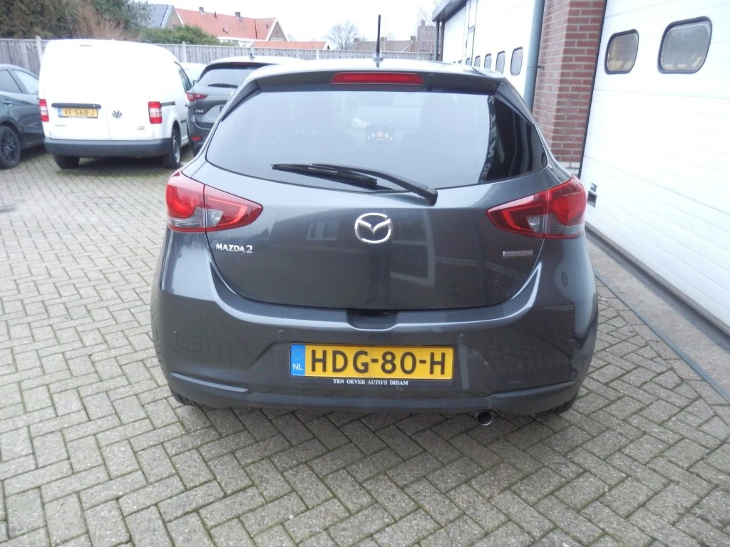 Hoofdafbeelding Mazda 2