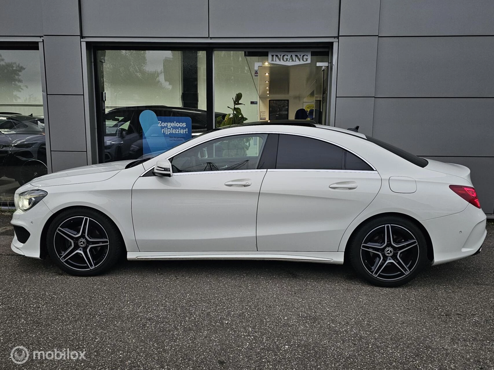 Hoofdafbeelding Mercedes-Benz CLA