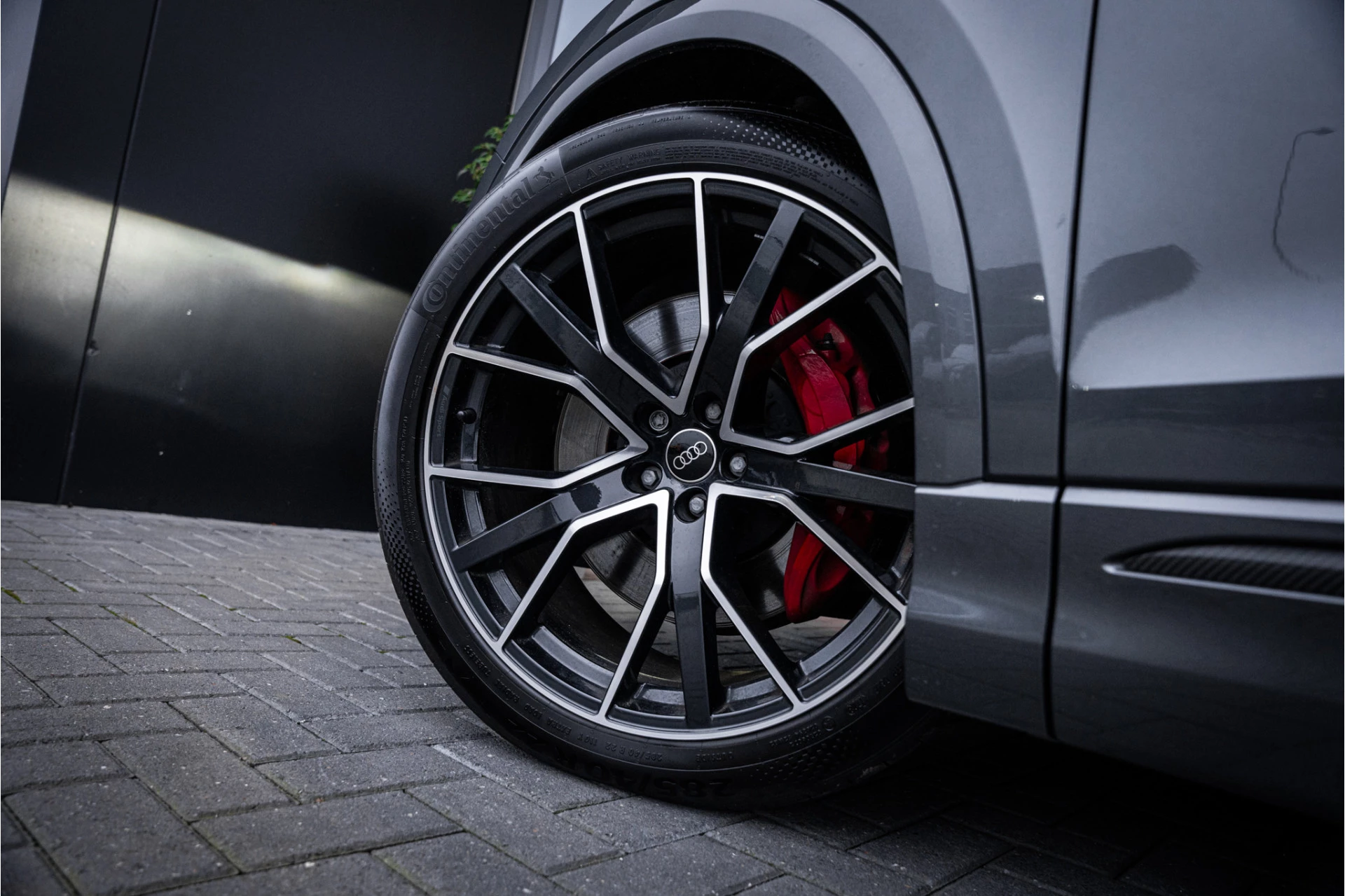 Hoofdafbeelding Audi Q8