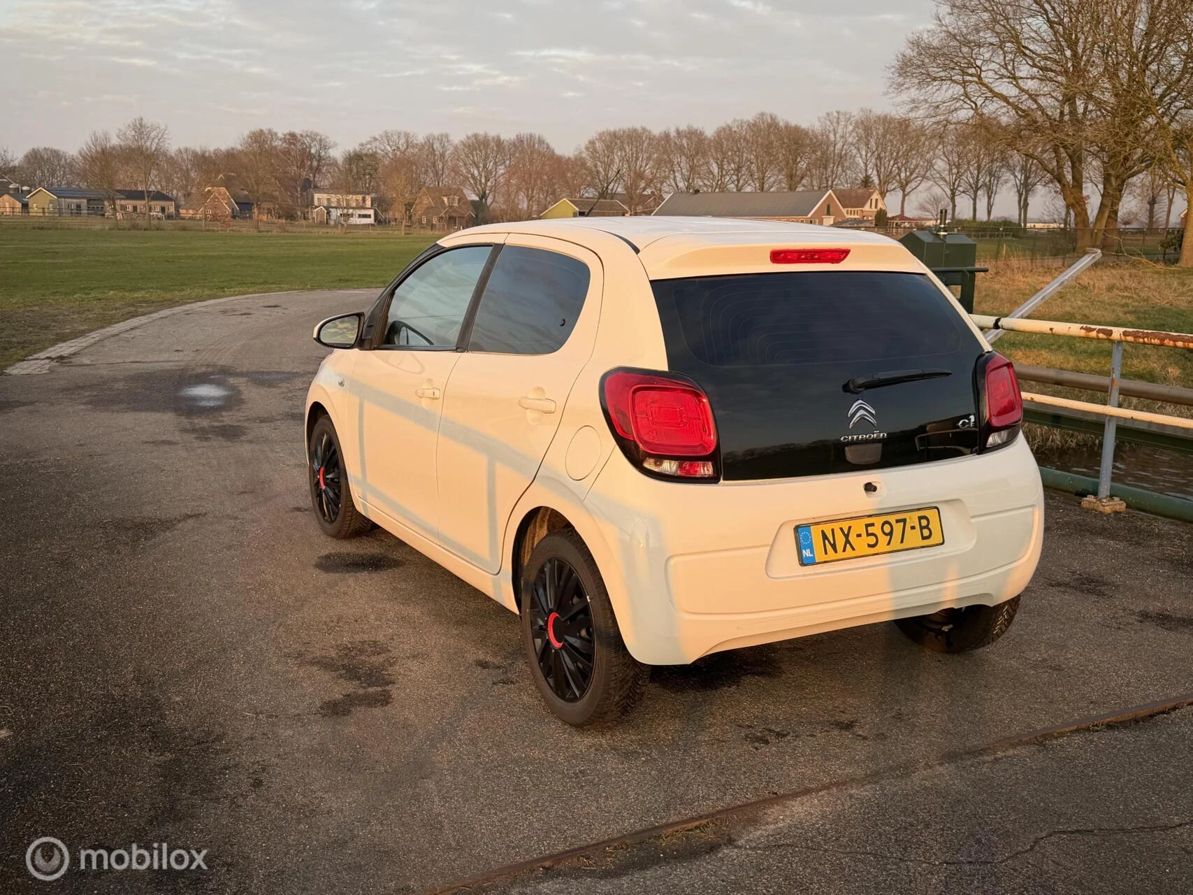 Hoofdafbeelding Citroën C1