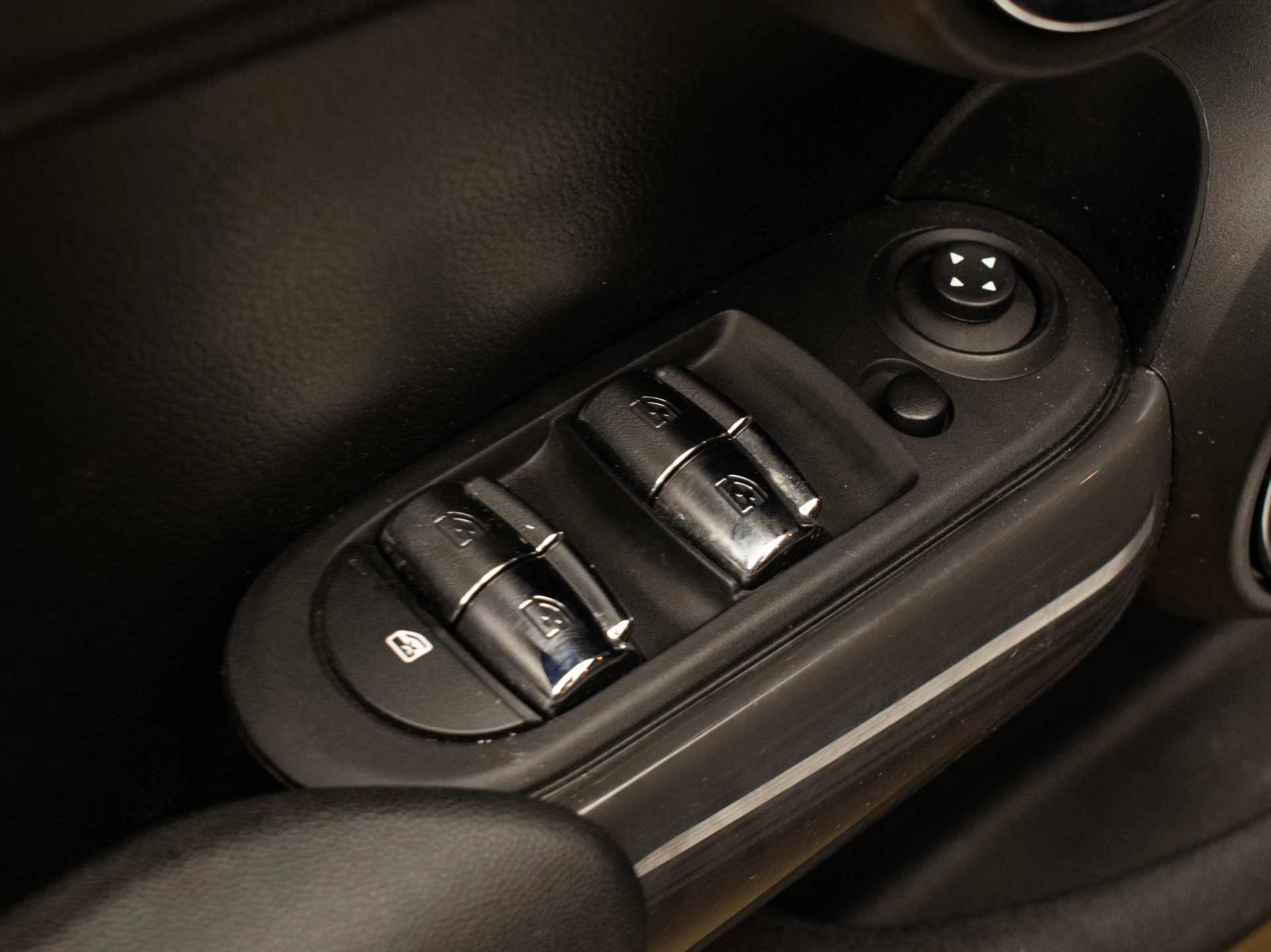 Hoofdafbeelding MINI One