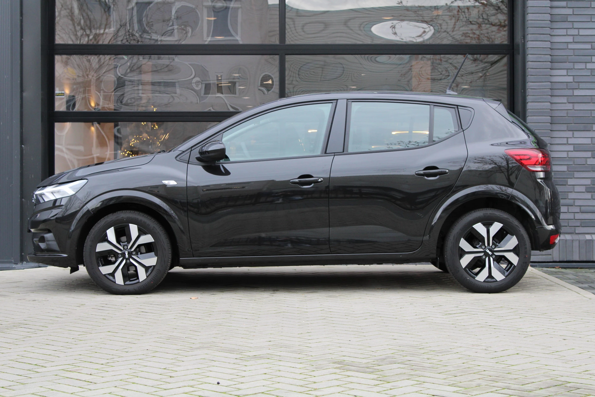Hoofdafbeelding Dacia Sandero