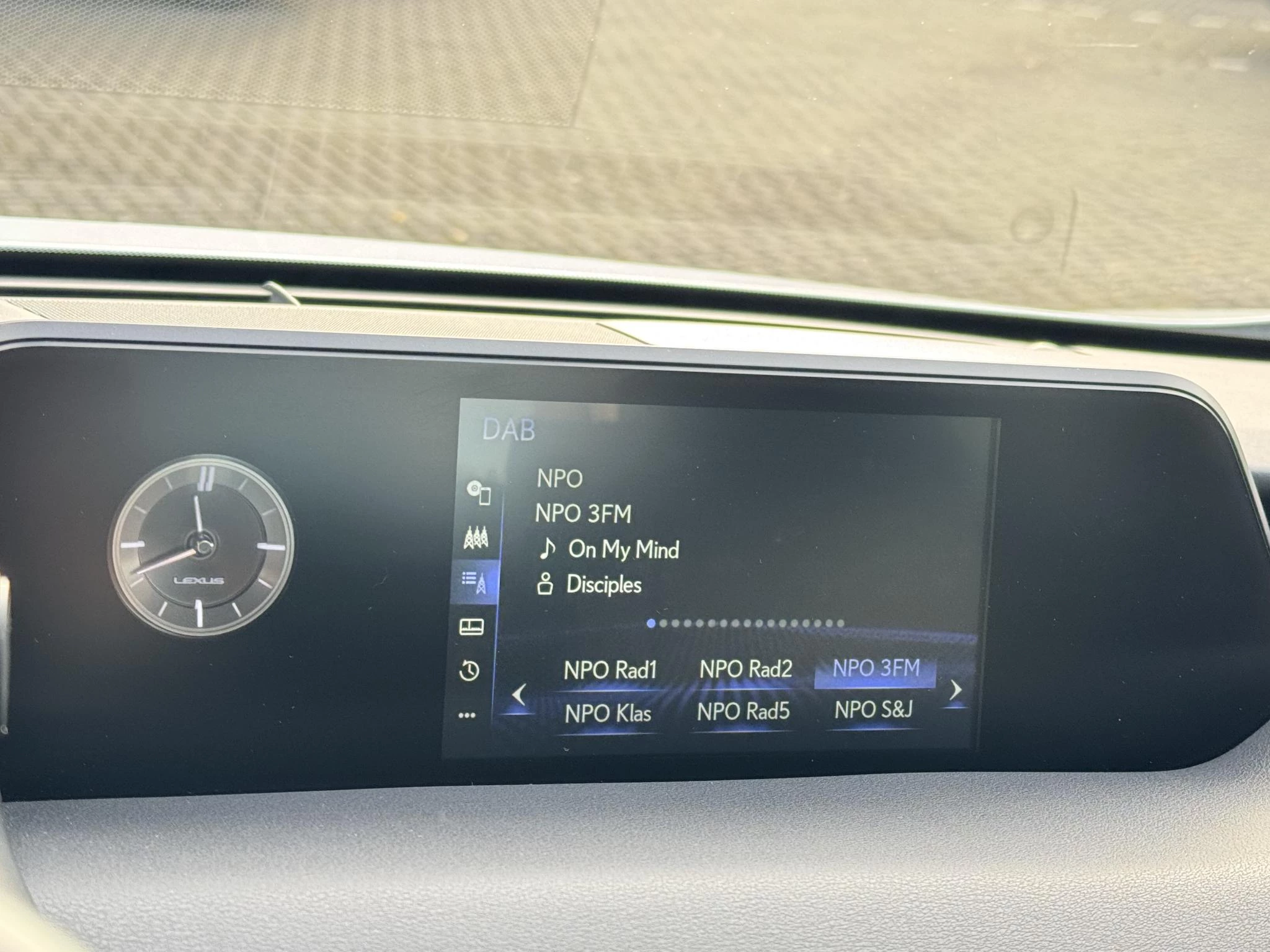 Hoofdafbeelding Lexus UX