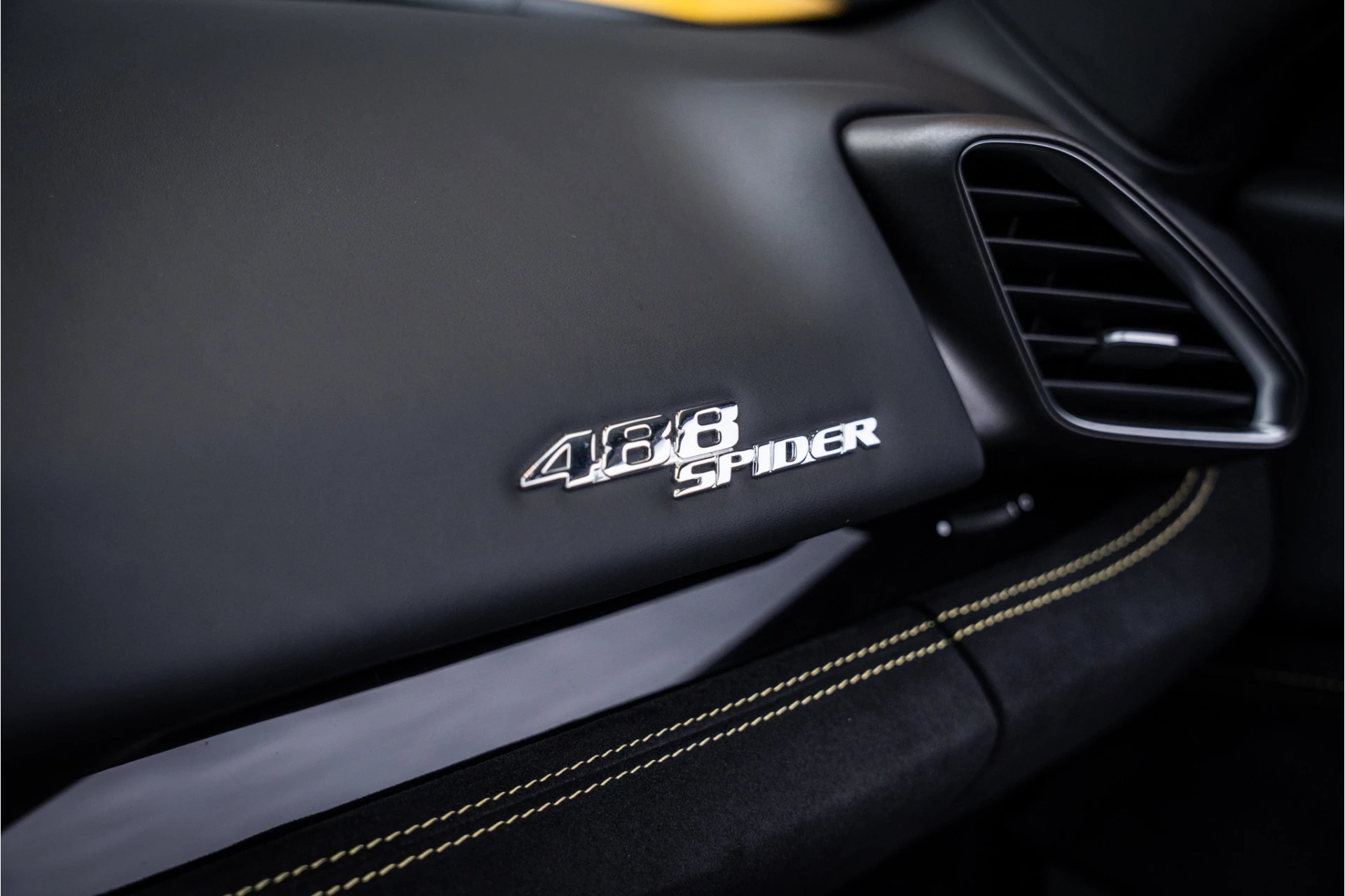 Hoofdafbeelding Ferrari 488