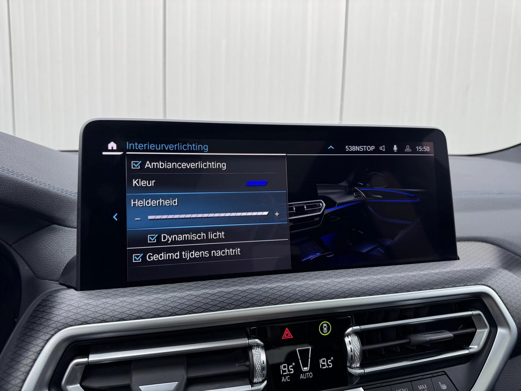 Hoofdafbeelding BMW iX3