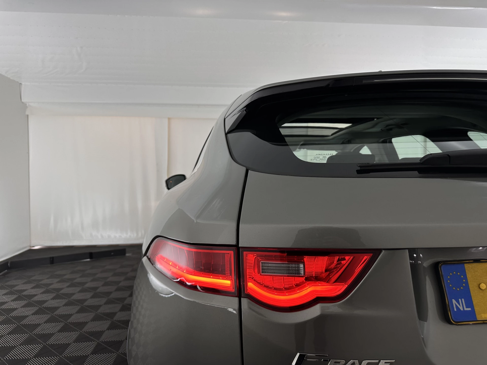 Hoofdafbeelding Jaguar F-PACE