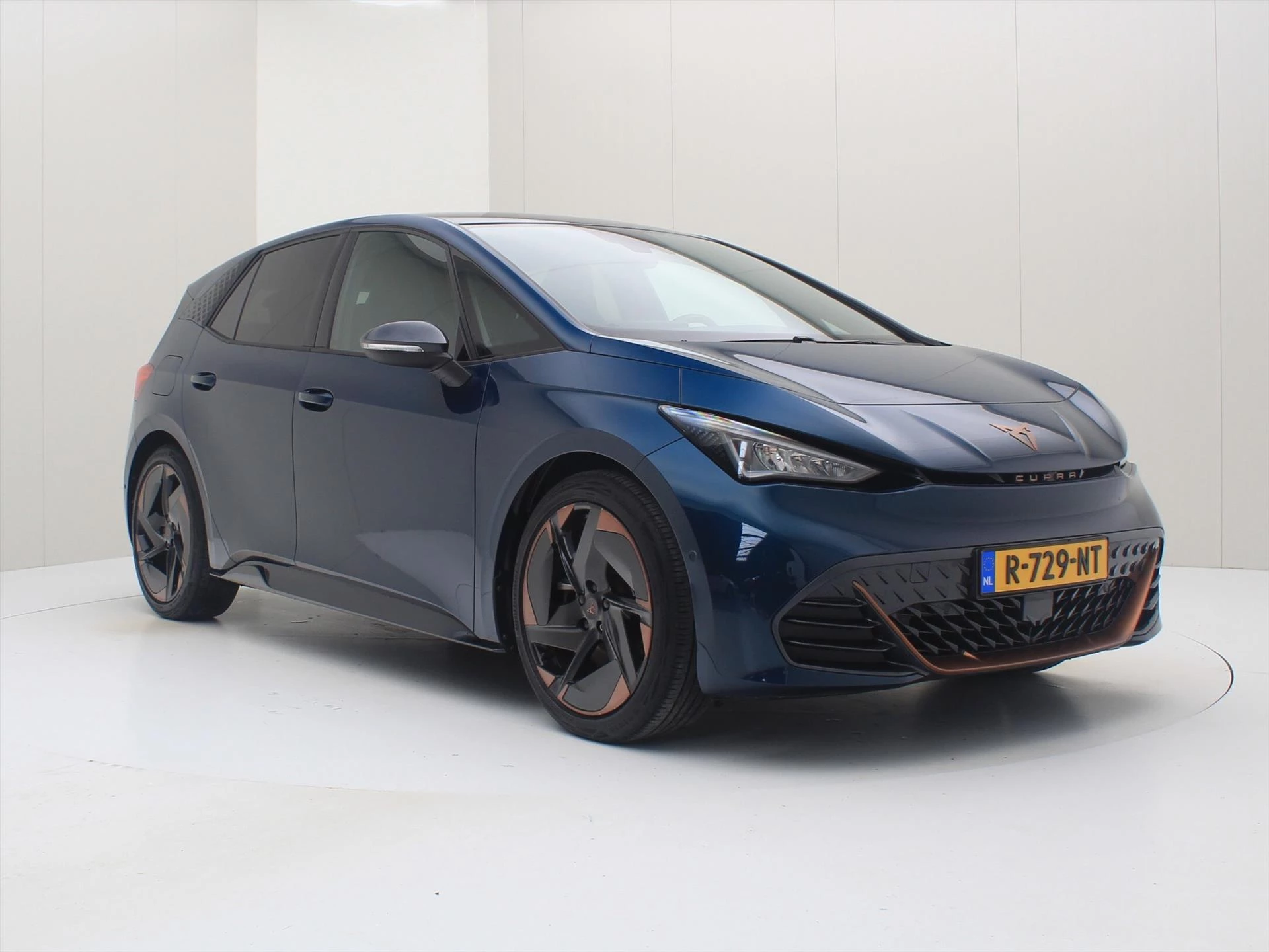 Hoofdafbeelding CUPRA Born