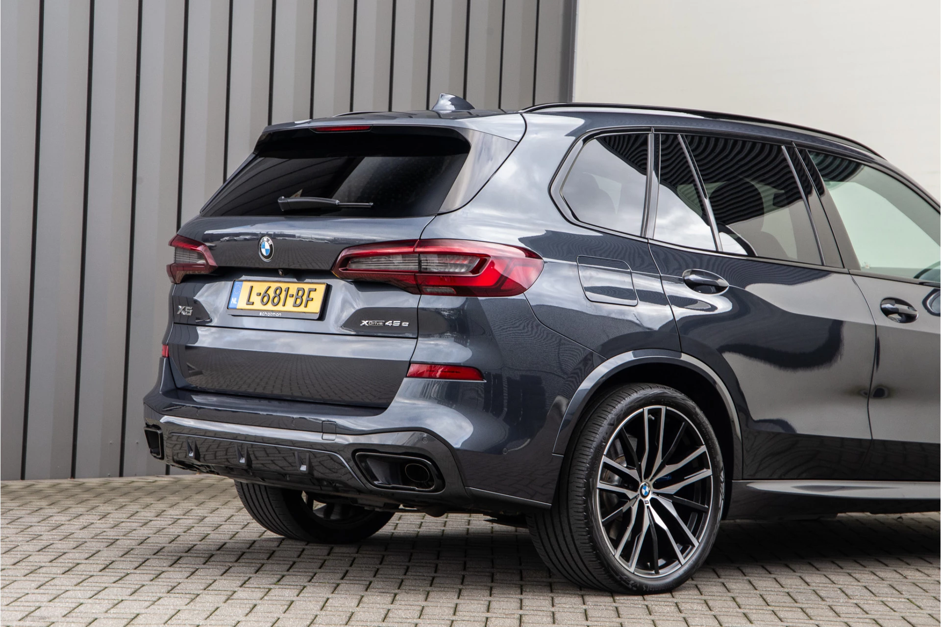 Hoofdafbeelding BMW X5