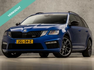 Škoda Octavia 2.0 TSI VRS 230Pk (APPLE CARPLAY, GROOT NAVI, KUIPSTOELEN, STOELVERWARMING, CAMERA, ADAPTIVE CRUISE, TREKHAAK, GETINT GLAS, KEYLESS, ALCANTARA, NIEUWSTAAT)