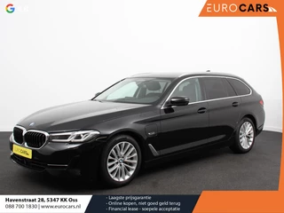 BMW 5-serie Touring 530e Business PHEV AUTOMAAT | Adaptive cruise control | LED | Leder | Navigatie | Stoelverwarming | Achteruitrijcamera | Sfeerverlichting | Lane assist | Climate control | Apple Carplay/ Android Auto