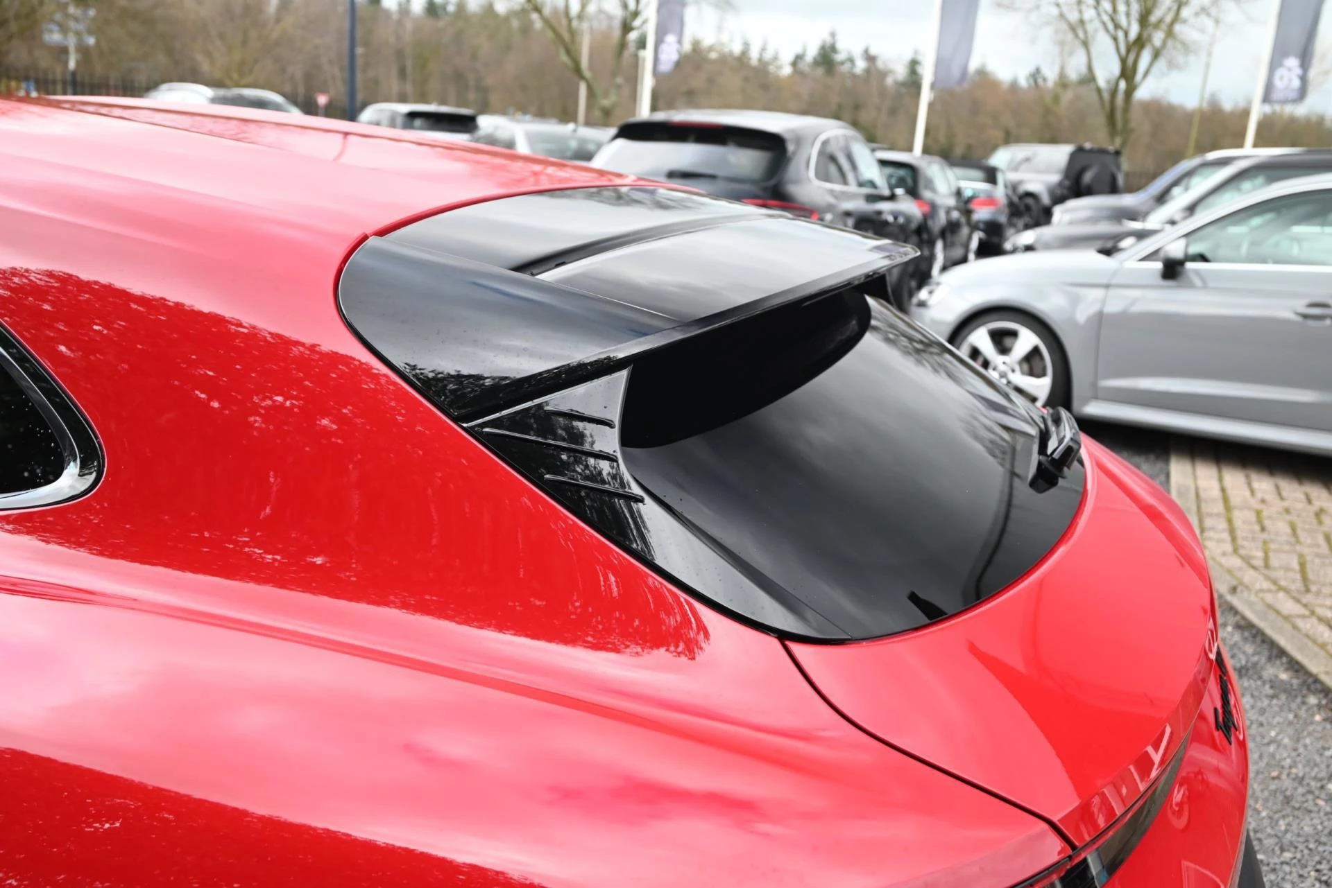 Hoofdafbeelding Porsche Taycan