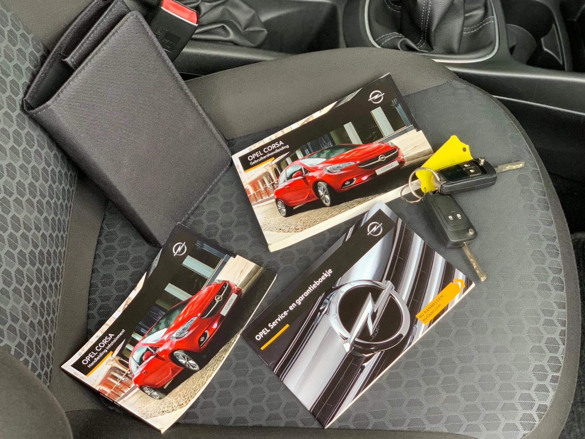 Hoofdafbeelding Opel Corsa