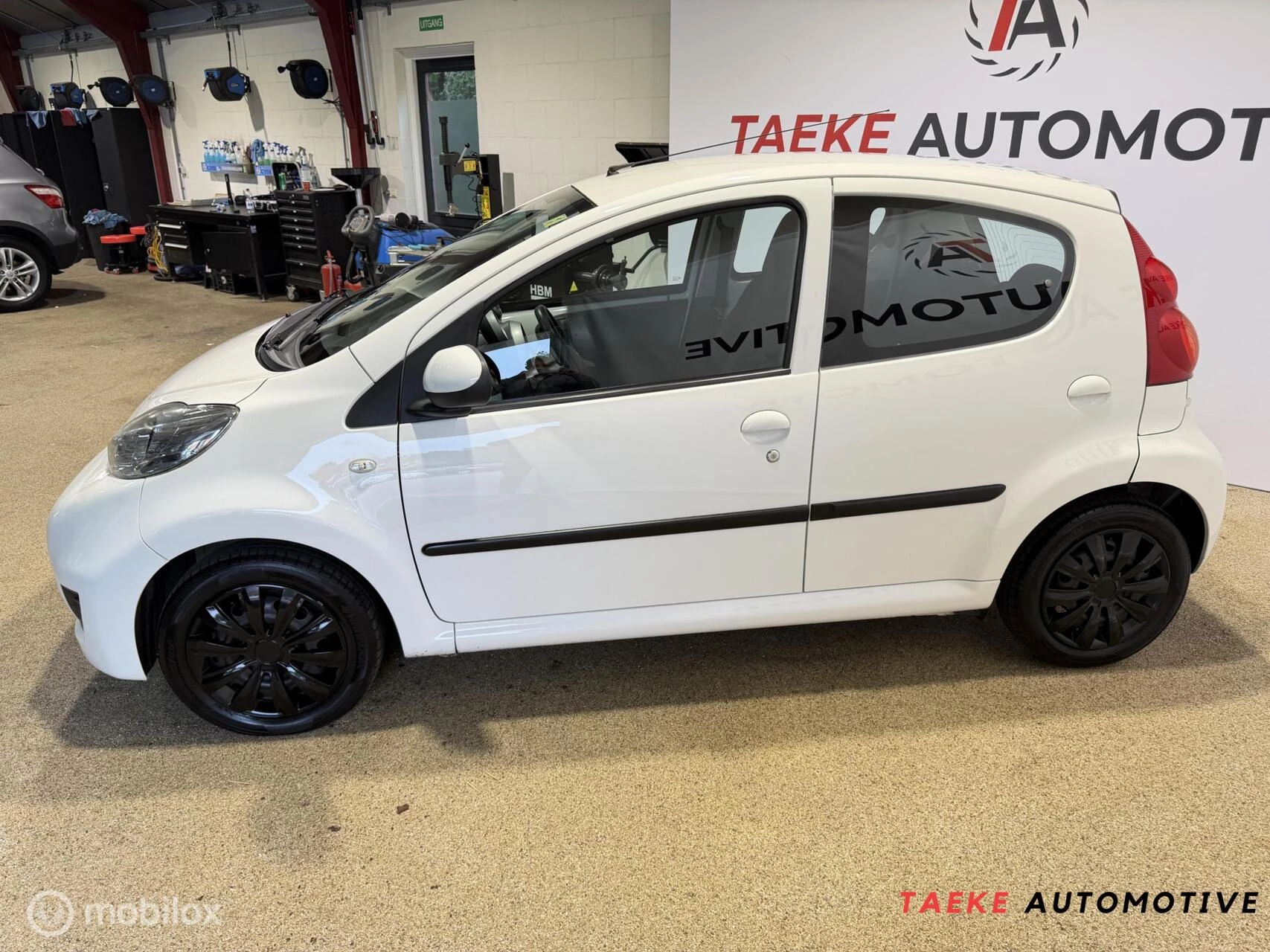 Hoofdafbeelding Peugeot 107