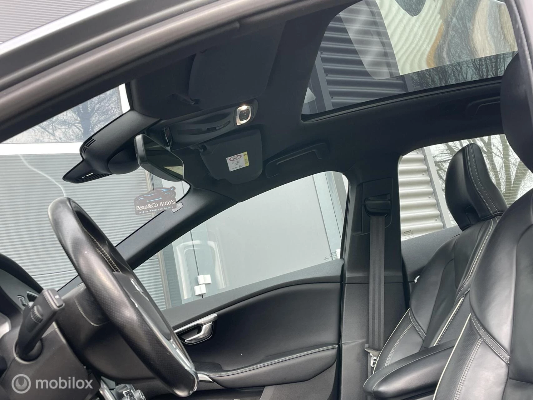 Hoofdafbeelding Volvo V40