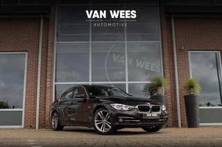 BMW 3-serie 320i Edition Sport Line Shadow Executive | 2e eigenaar | NL auto | Cruise control | Apple Carplay | Climate control | Sportstuur | Navigatie | Bluetooth | Sportstoelen | LED
