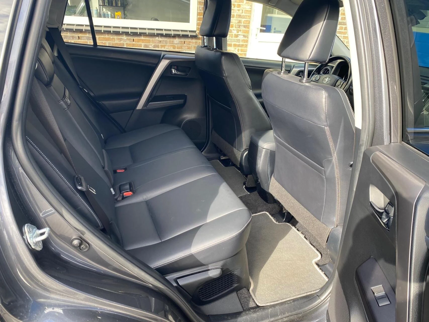 Hoofdafbeelding Toyota RAV4