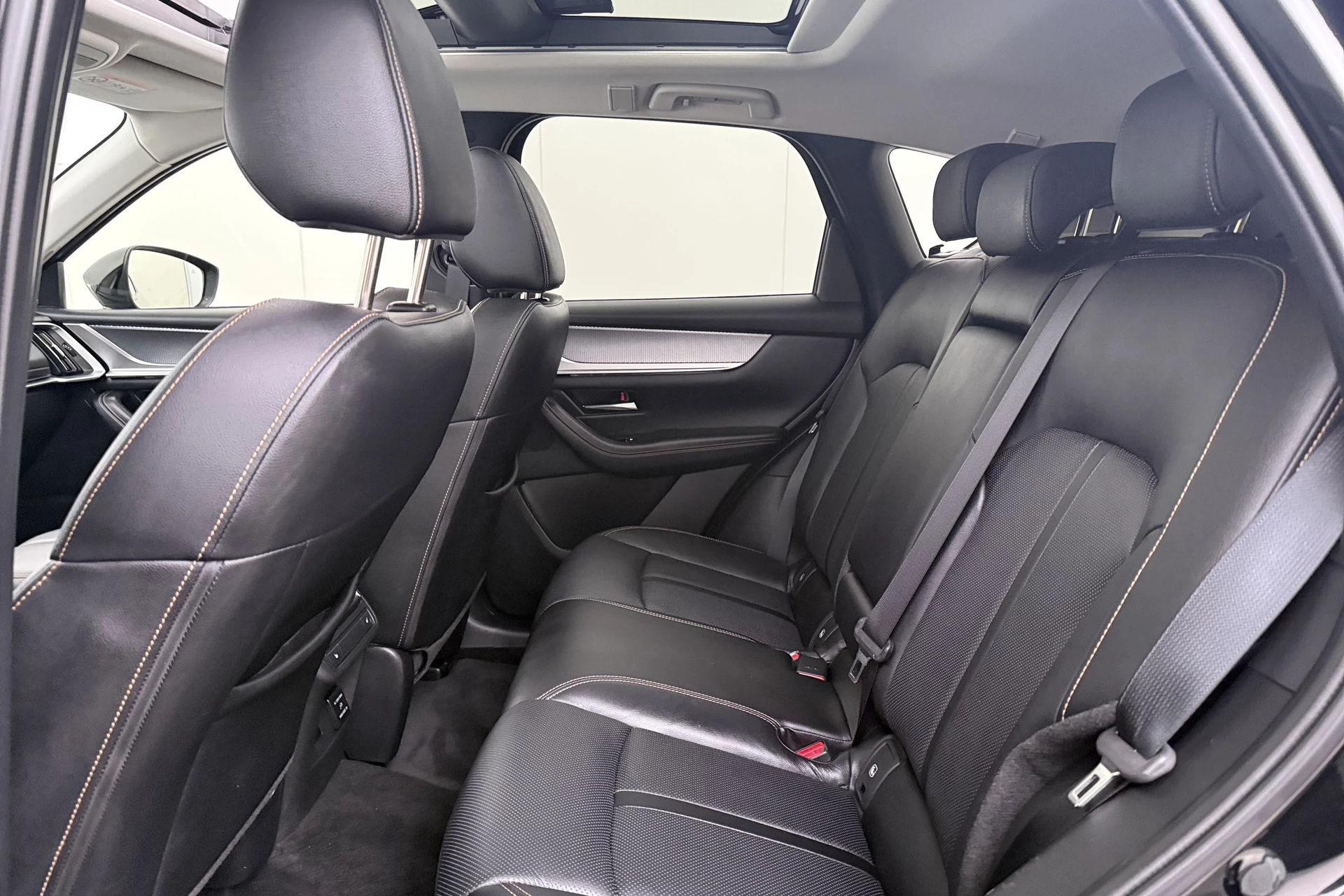 Hoofdafbeelding Mazda CX-60