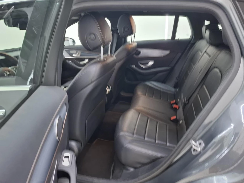 Hoofdafbeelding Mercedes-Benz EQC
