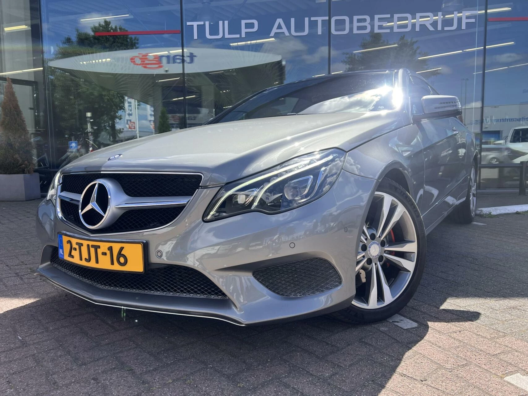 Hoofdafbeelding Mercedes-Benz E-Klasse