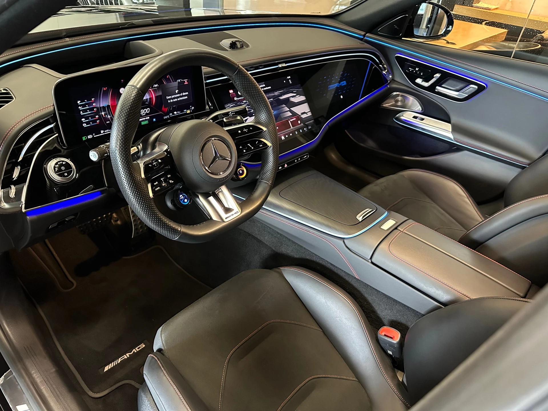 Hoofdafbeelding Mercedes-Benz E-Klasse