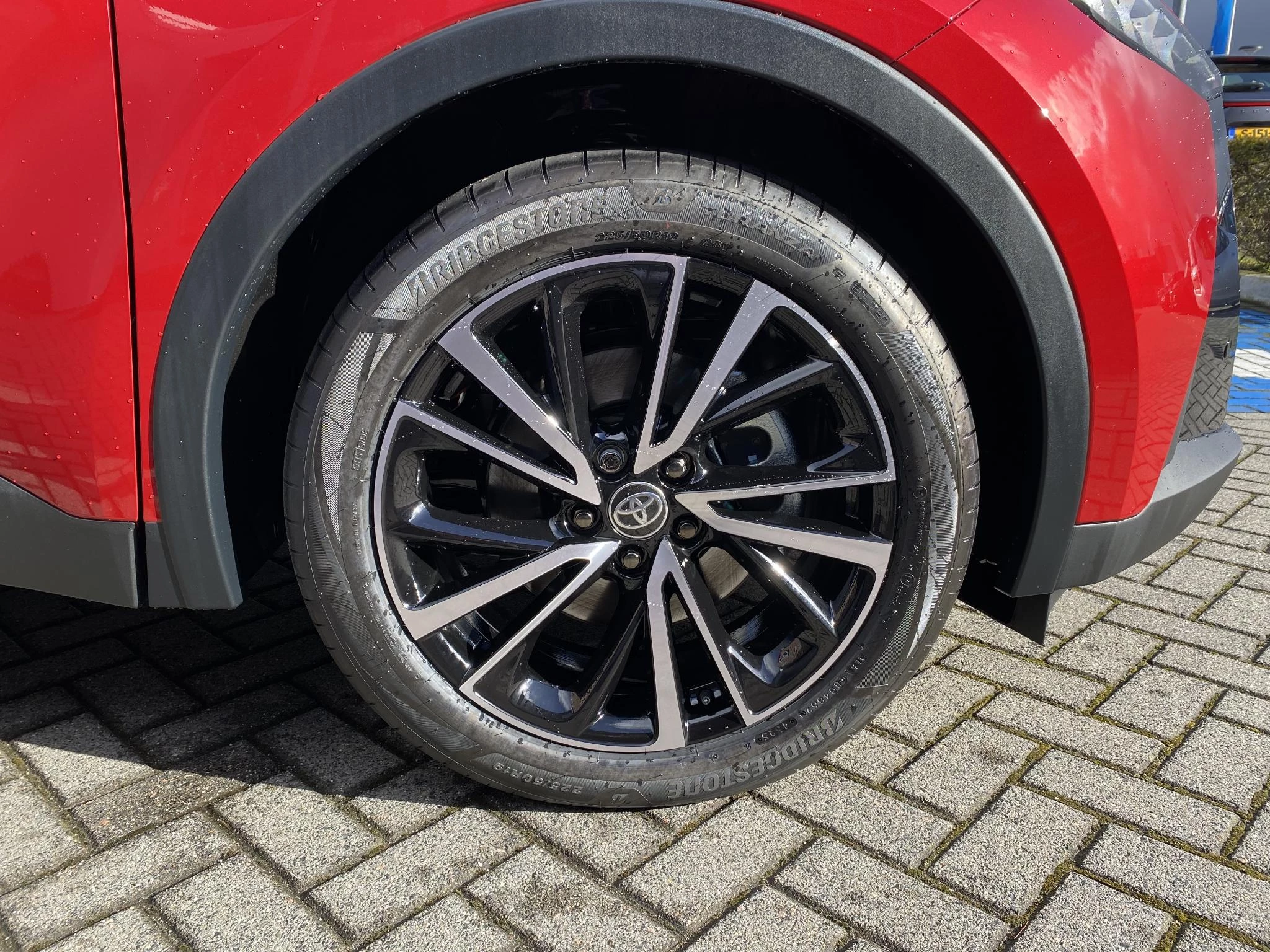 Hoofdafbeelding Toyota C-HR