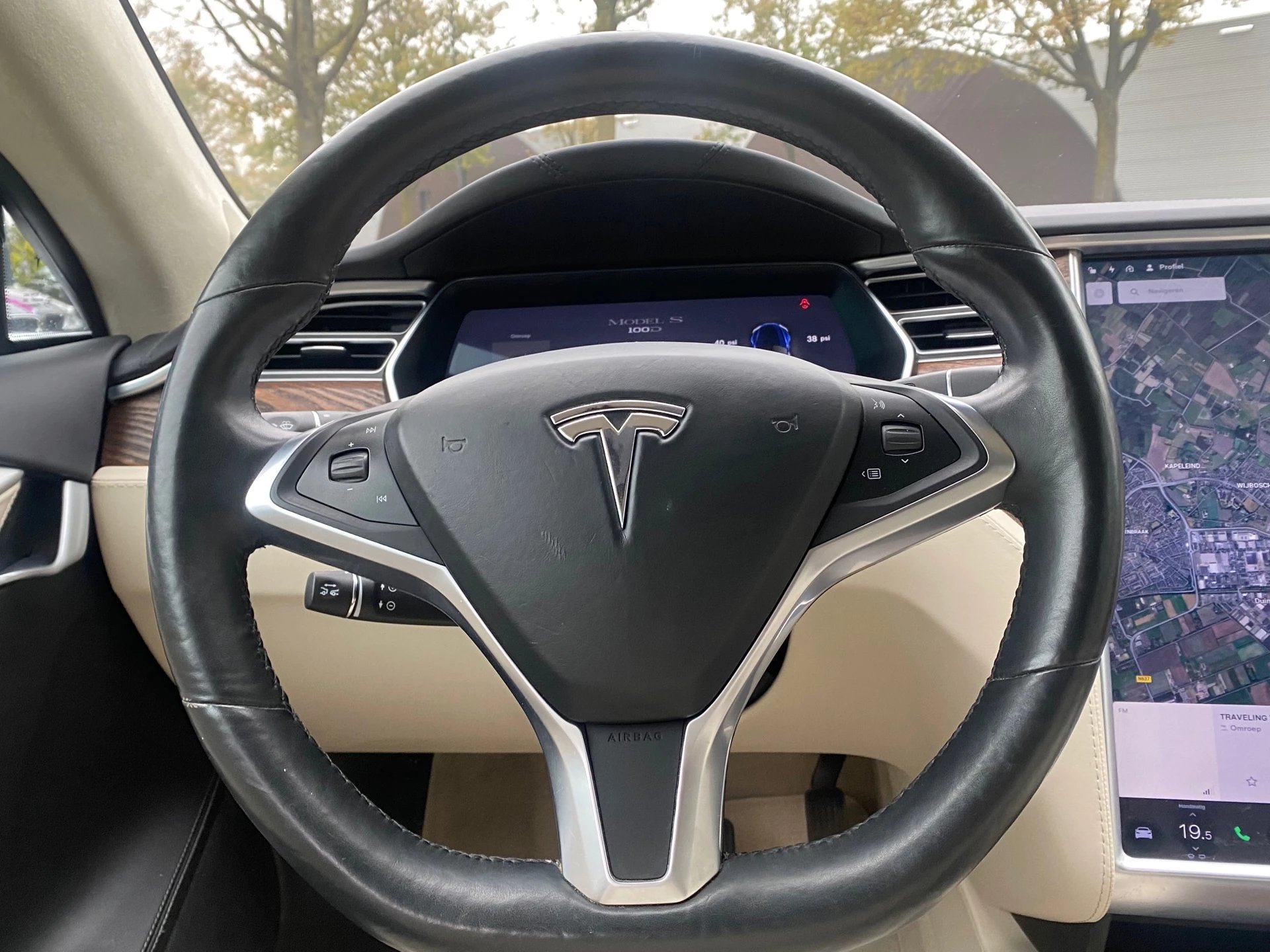 Hoofdafbeelding Tesla Model S