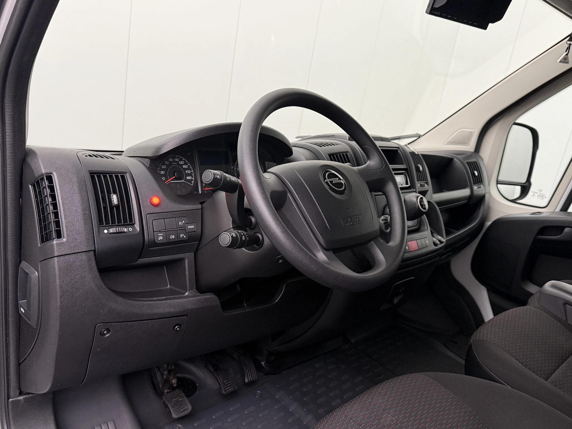 Hoofdafbeelding Opel Movano