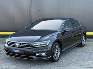 Volkswagen Passat 1.4 TSI ACT R-Line | AUTOMAAT | BOMVOL |