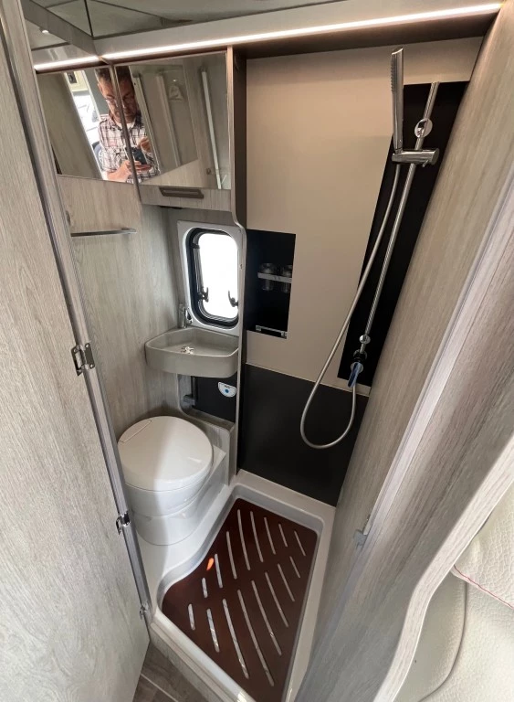 Hoofdafbeelding Roller Team Livingstone 640 Duo Adv. Aut.