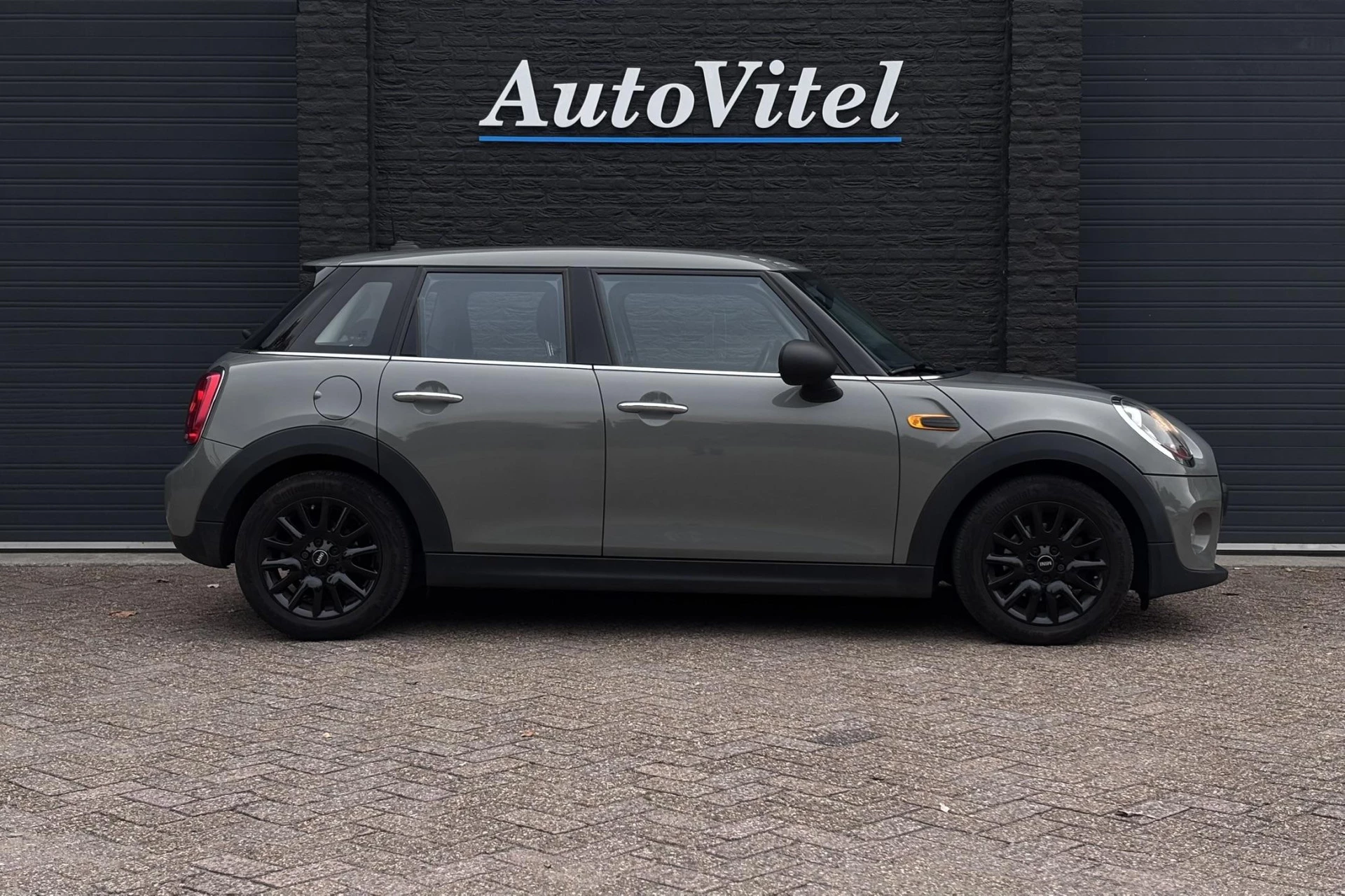 Hoofdafbeelding MINI One