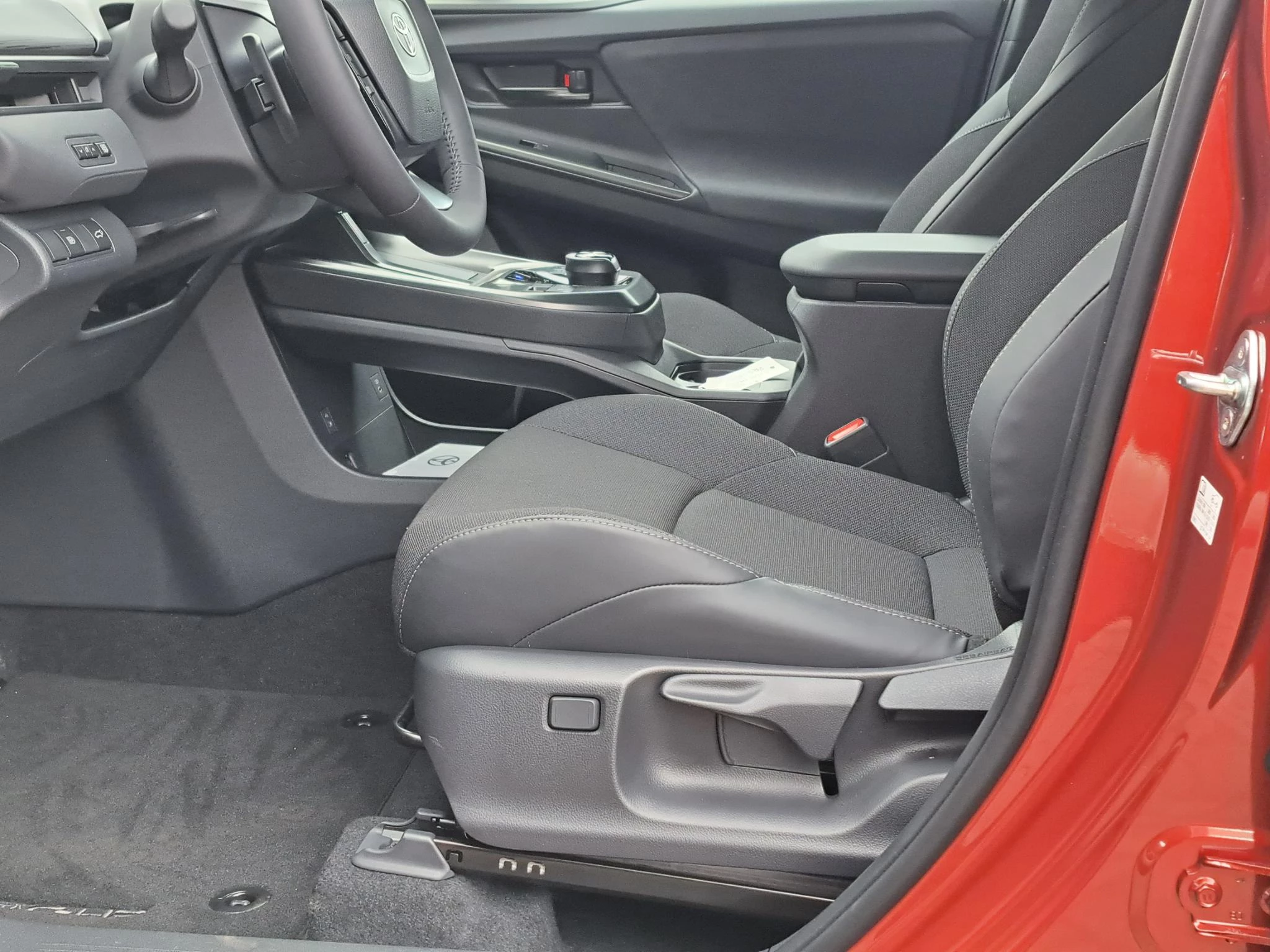 Hoofdafbeelding Toyota C-HR+