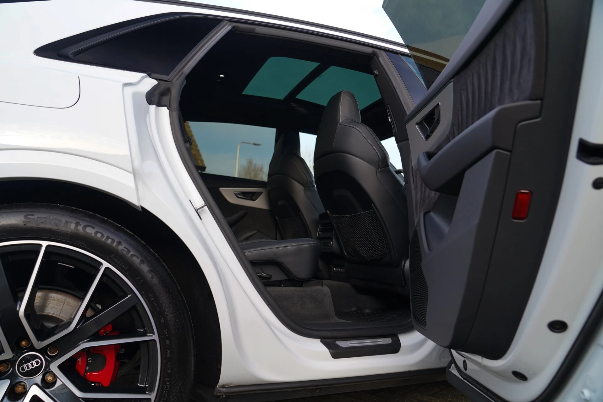 Hoofdafbeelding Audi Q8