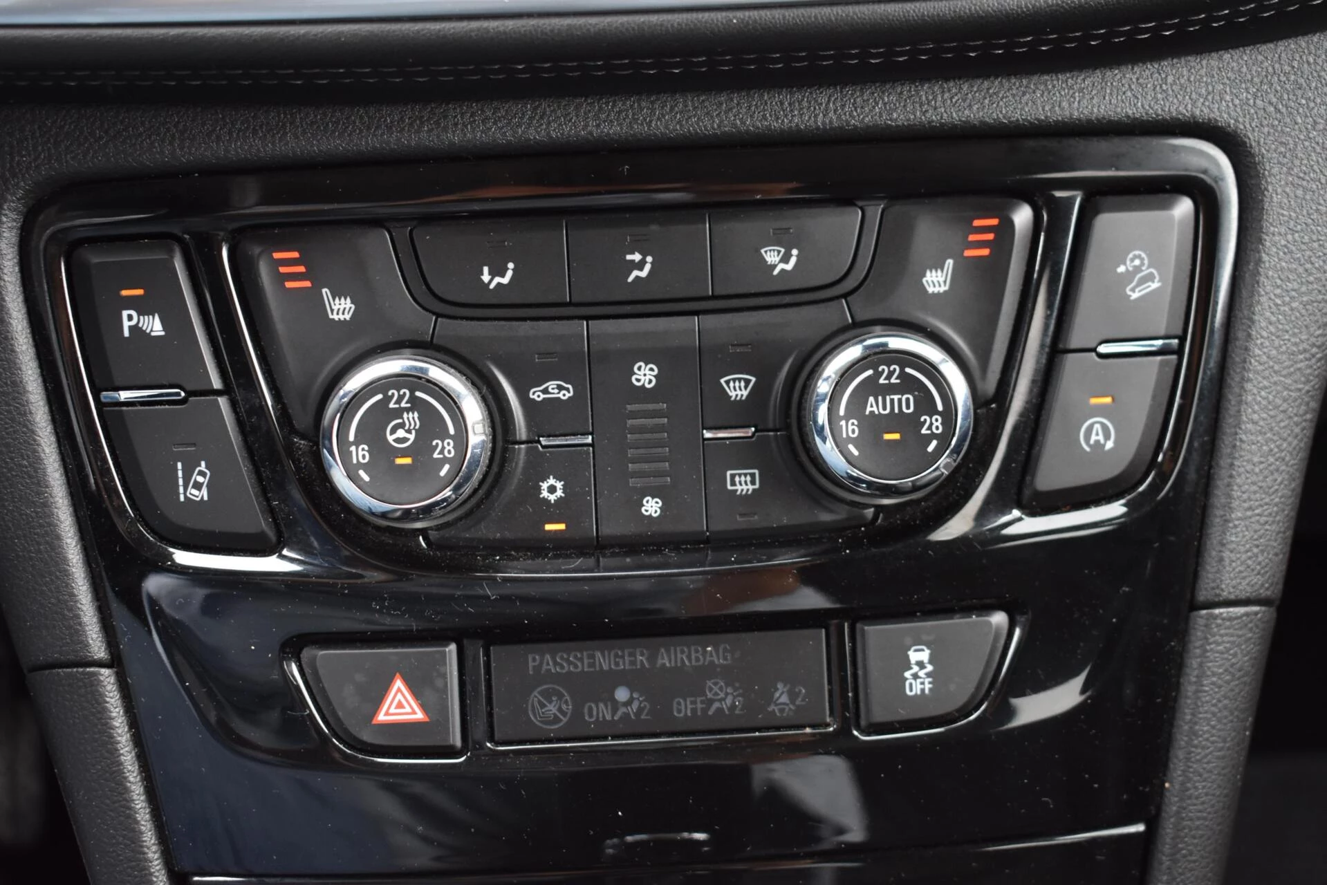 Hoofdafbeelding Opel Mokka X