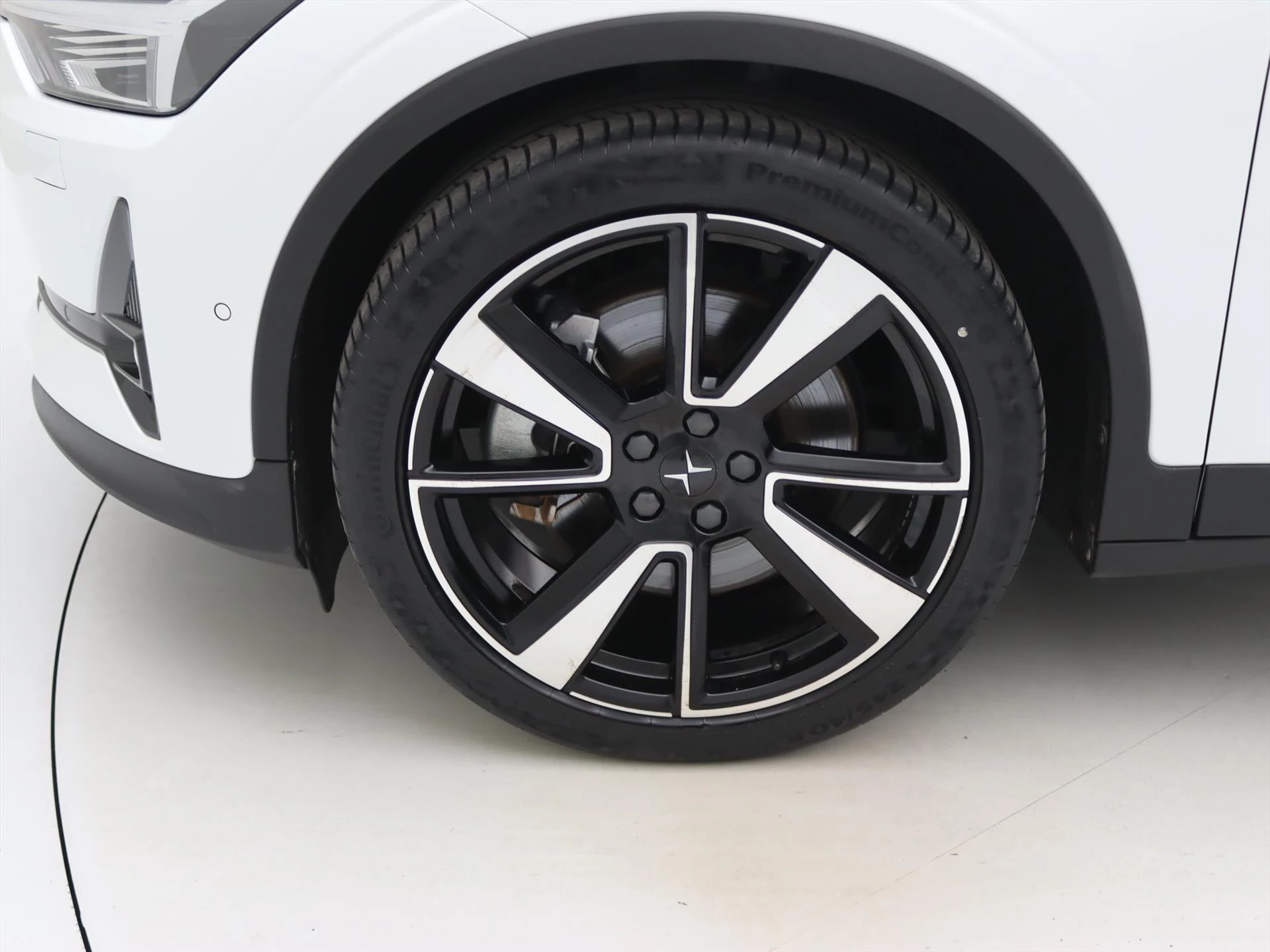 Hoofdafbeelding Polestar 2