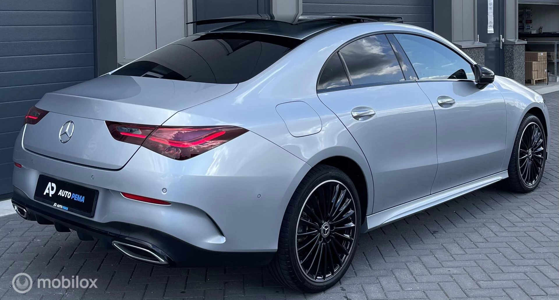 Hoofdafbeelding Mercedes-Benz CLA