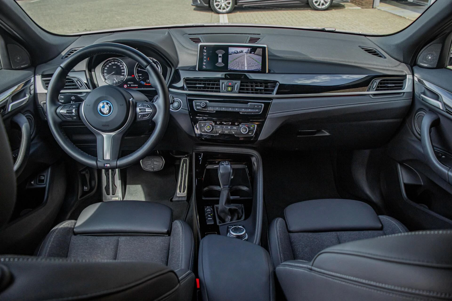 Hoofdafbeelding BMW X2