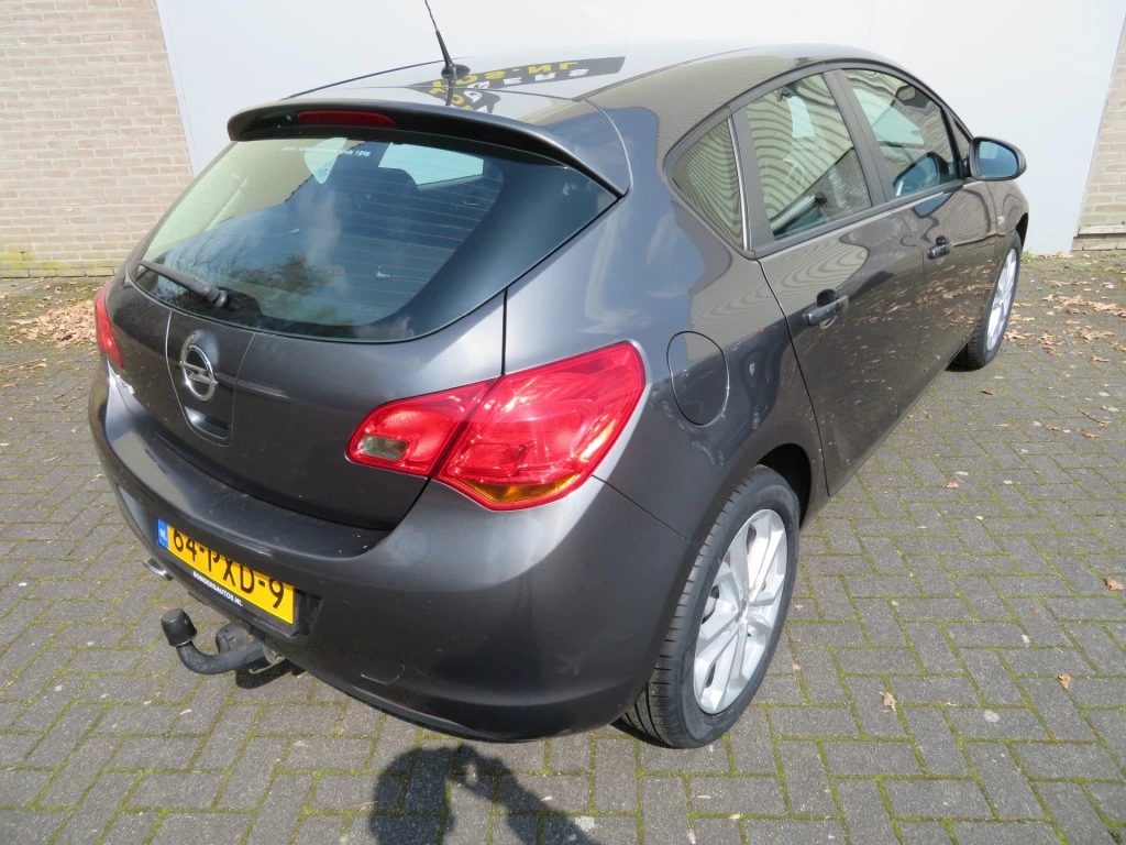 Hoofdafbeelding Opel Astra
