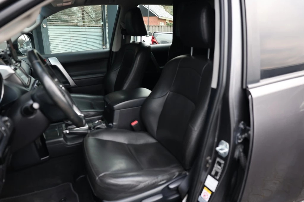 Hoofdafbeelding Toyota Land Cruiser