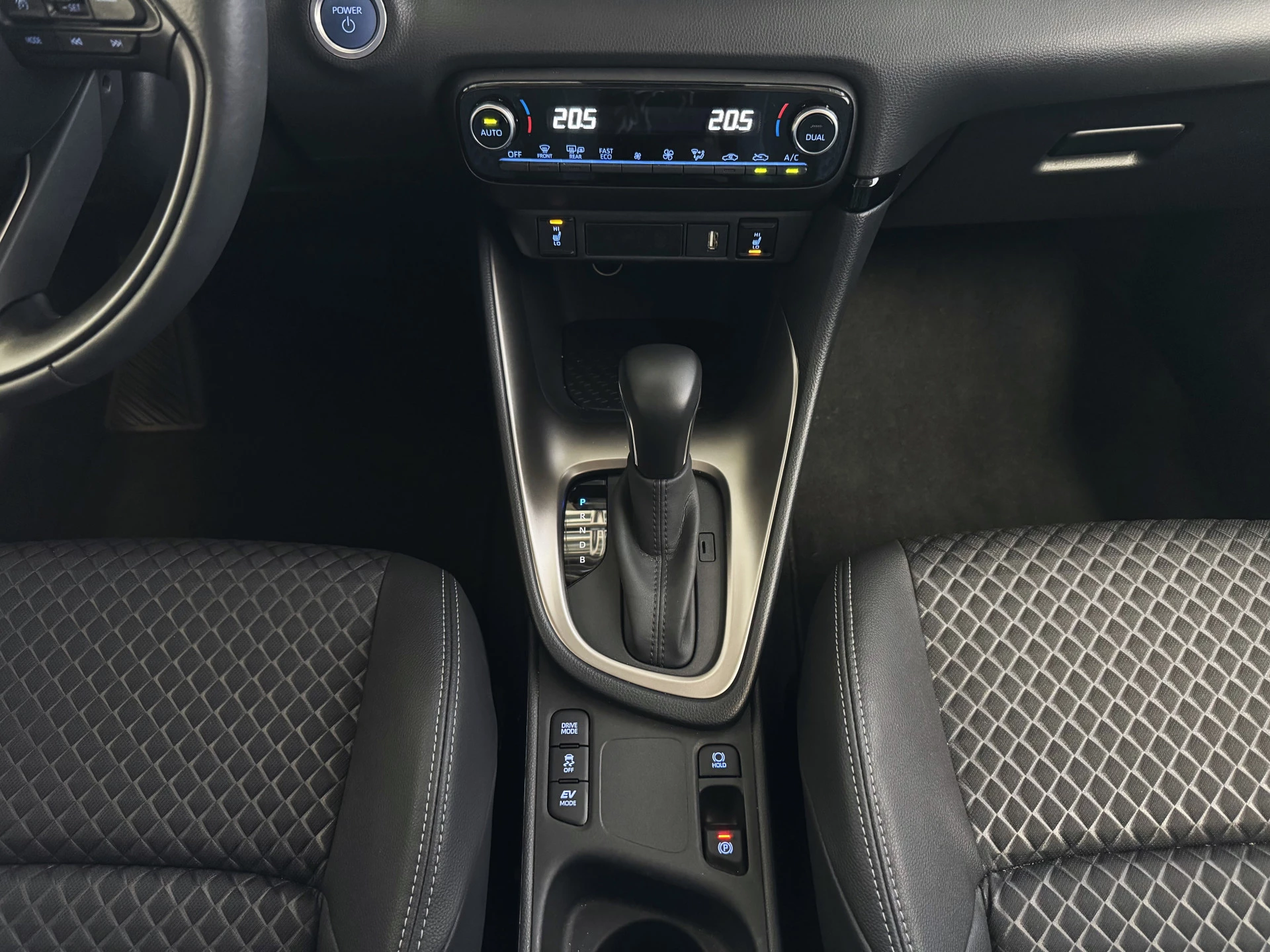Hoofdafbeelding Mazda 2 Hybrid