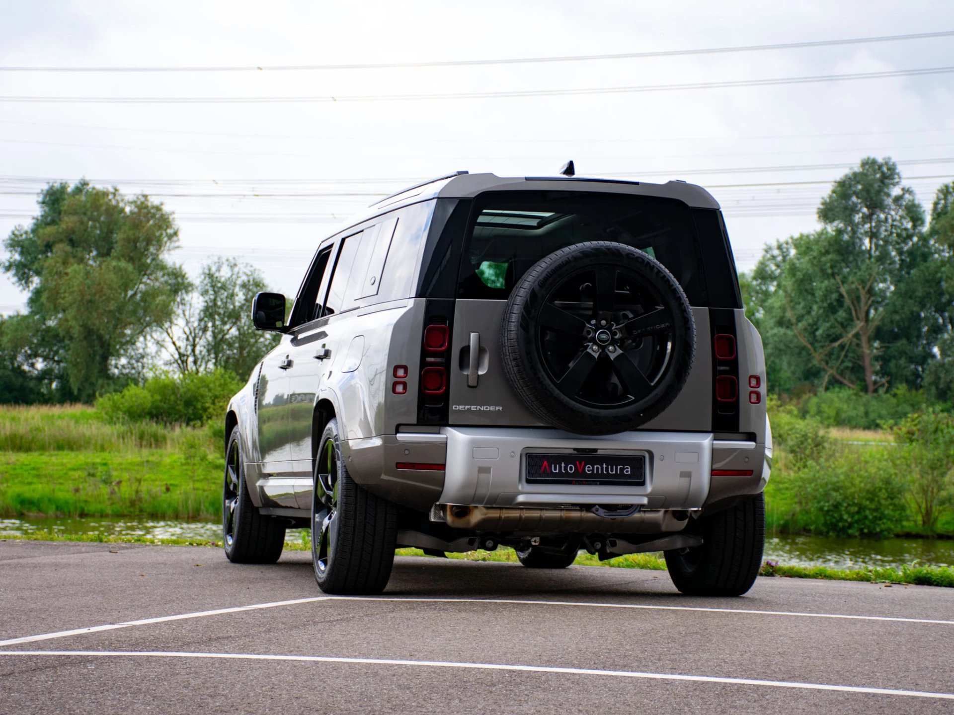 Hoofdafbeelding Land Rover Defender